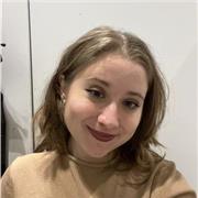 Profesora de análisis sintáctico, inglés, latín y griego hasta bachillerato